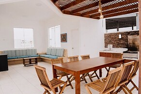 Vista Pacífico Condos