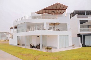 Vista Pacífico Condos