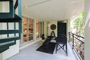 Katamanda Villa Aliya Jacuzzi Pool near Kata Beach