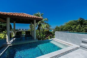 Katamanda Villa Aliya Jacuzzi Pool near Kata Beach