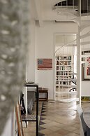 Old Jaffa Artistic Retreat by Sea N Rent