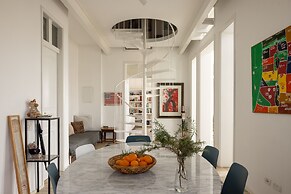 Old Jaffa Artistic Retreat by Sea N Rent