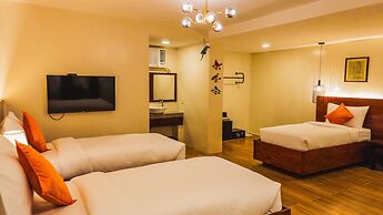 UNWND Boutique Hotel Camiguin