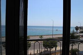 Lopera Beach Hotel