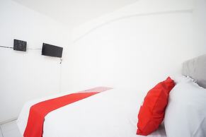 OYO 93682 Blessing's Kediri Homestay Syariah