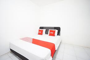 OYO 93682 Blessing's Kediri Homestay Syariah