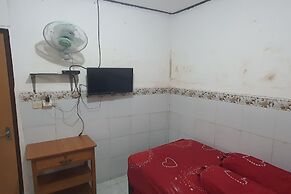 SPOT ON 93681 Qodri Homestay Syariah