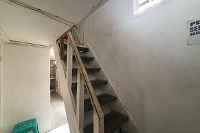 SPOT ON 93681 Qodri Homestay Syariah