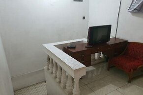 SPOT ON 93681 Qodri Homestay Syariah