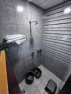 Unique Resort And Restaurant