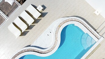 Aadhitiya Private Pool Villas