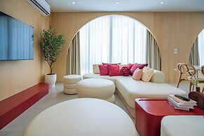 Aadhitiya Private Pool Villas