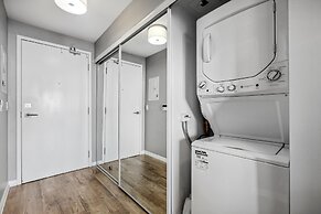 GLOBALSTAY. Burano Condos in Downtown Toronto