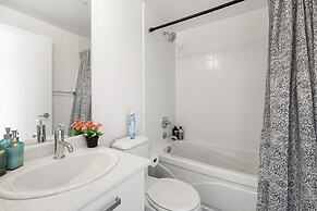 GLOBALSTAY. Burano Condos in Downtown Toronto