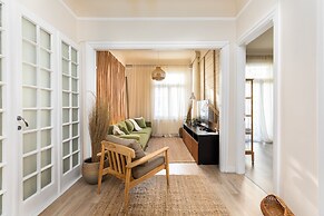 Margarita by halu. 3-BD tropical house