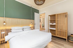 Margarita by halu. 3-BD tropical house