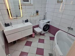 Luxury Apartment Ani