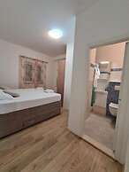 Luxury Apartment Ani