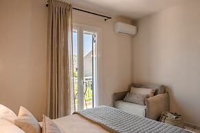 Rosilion Studios & Apartments