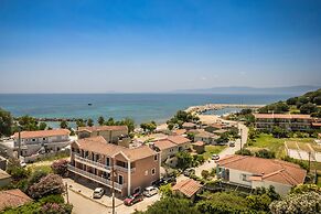 Rosilion Studios & Apartments