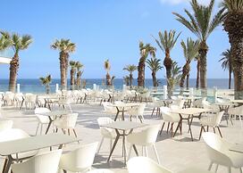 Blue Beach Golf and Spa