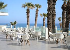 Blue Beach Golf and Spa