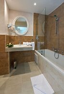 Blue Beach Golf and Spa