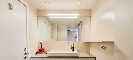 Condo & Pool in New North by FeelHome
