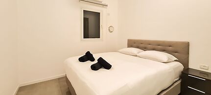 Condo & Pool in New North by FeelHome