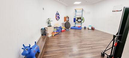 Condo & Pool in New North by FeelHome