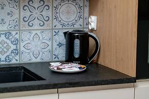 Dark Grey and Pink Apartment by Renters