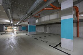 Wolska Apartment Warsaw by Renters