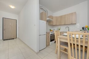 Wolska Apartment Warsaw by Renters
