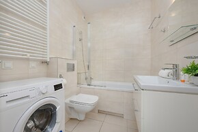 Wolska Apartment Warsaw by Renters
