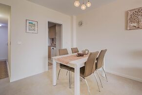 El Sarmiento Beach Apartment