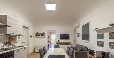 Mika Apartment Alla Stazione by Wonderful Italy