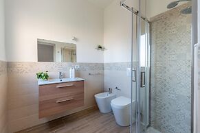 Mika Apartment Alla Stazione by Wonderful Italy