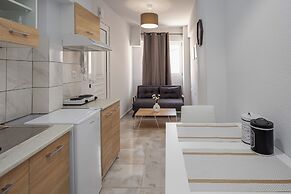 Sun City Apartments by Estia