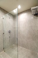 Starlit Suites Newtown Kolkata