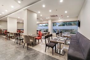 Starlit Suites Newtown Kolkata