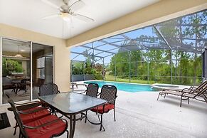 Spacious And Relaxing Home With South Facing Pool 6 Bedroom Home by Re