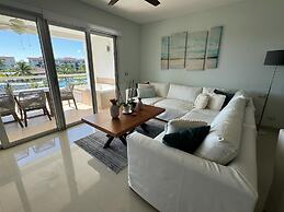 Ov324n 2 Bedroom Condo by RedAwning