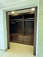 Ov324n 2 Bedroom Condo by RedAwning