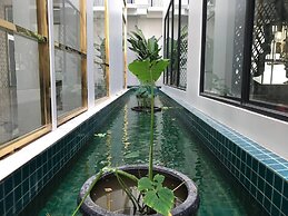 Hengly Mohasambath Hotel & Spa