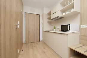 Wolska Cozy Studio in Warsaw by Renters
