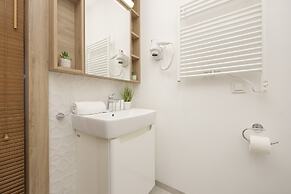 Wolska Cozy Studio in Warsaw by Renters