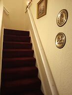 Beautiful 4-bed Apartment in Wolverhampton