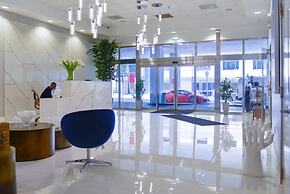 Chic Condo in Brickell Pool & Gym