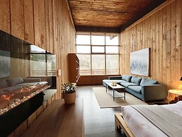 Le Grand Chalet by RVMT