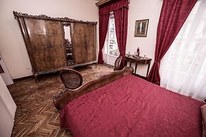 WELL COME - SANTA LUCIA